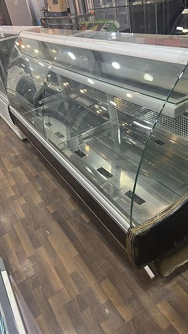 Soyuducu vitrin – market, kafe, delikates və şirniyyat bölmələri üçün — 1
