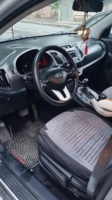 diski teker barter: Kia Sportage: 2 l | 2010 il Krossover — 4