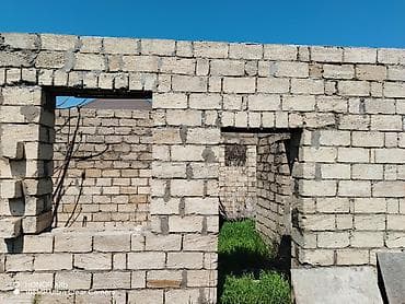 cay daslari satilir: Boş tikilmiş evdir 4 otaqdır son ünvan Nardaran qəsəbəsi qiyməti — 2