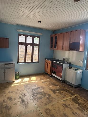 qurtuluş 93 kreditle evler: Salam.Ev yerlesir Sumqayit Esmira sadlıq evinin yanında. Ev yolun — 6