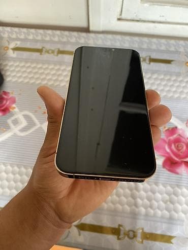 ayfon 6s 16 gb: IPhone 12 Pro, Qızılı, Face ID — 3