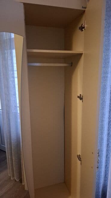 sfanerlər: İkinəfərlik çarpayı, Dolab, Komod, İşlənmiş — 5