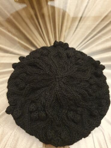 qadınlar üçün qulaqlı papaqlar: Qara toxunma papaq - Rəng: tam qara - Model: klassik beanie tipli — 4