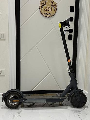 Velosiped ehtiyyat hissələri: Elektron skuter xiaomi Sürət - 25 Ağırlıq - 130 kq 2 ildir alınıb — 2
