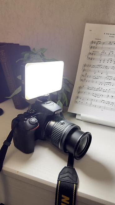 samsung 3322: • Nikon D5600 DSLR fotoaparat dəsti • Yenidir, 2 dəfə istifadə — 4