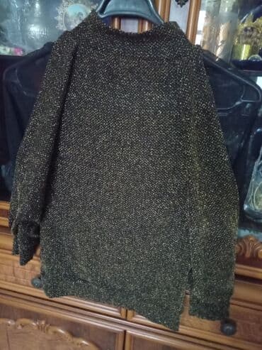 Təsviri: - Qadın trikotaj kofta/sviter - Rəng: qara-yaşıl tonlarda lalafo.az -da Təsviri: - Qadın trikotaj kofta/sviter - Rəng: qara-yaşıl tonlarda