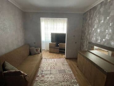 9 ci mikrorayon satilan evler: Bakı, 3 otaqlı, Köhnə tikili, m. Əhmədli, 80 kv. m — 2