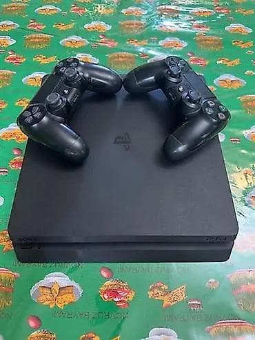 Ps4 slim model 500 gb yaddaş 3 orginal 1 a class pult 2 zaretka