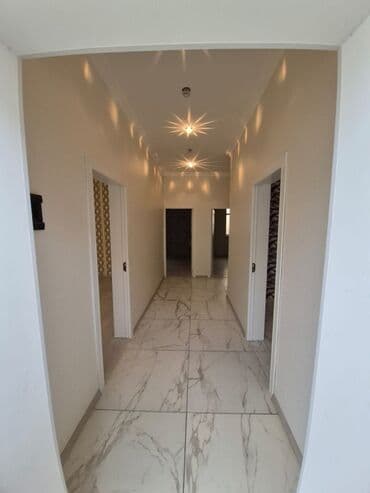 əmircanda həyət evi satılır: 3 otaqlı, 100 kv. m, Kredit var, Yeni təmirli — 9