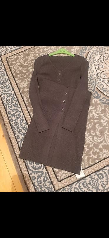 Qadın trikotaj don Don, yeni, qabaginda razrezi var. Etiketi