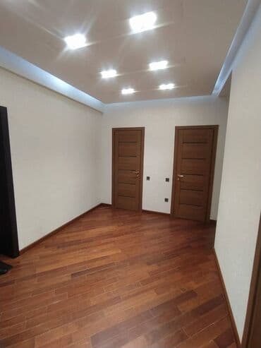 kürdexanıda evlər: Mənzil kirayə verilir. 95 kv, 16.4 mər. ailəli insanlara verilir, iki — 8