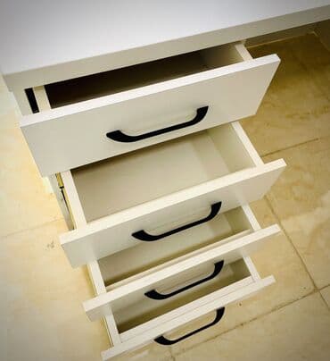 ucuz mebeller: İşlənmiş, İşçi üçün, Dördbucaq masa — 5