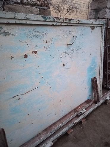 qaraj darvaza: İşlənmiş Dəmir Həyət darvazası, 2 m, Mexaniki, rəng - Mavi, Kredit yoxdur — 3