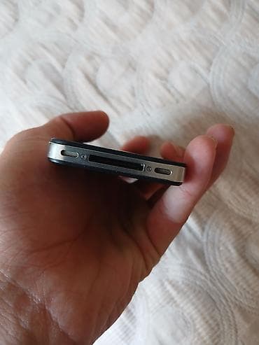 apple komputer: IPhone 4, Qara, Qırıq — 4