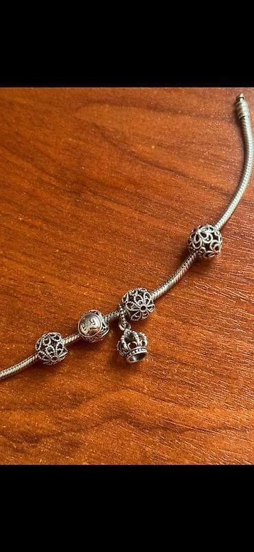 Gümüş charm bilərzik - Material: gümüş rəngli metal zəncir (ilan — 2