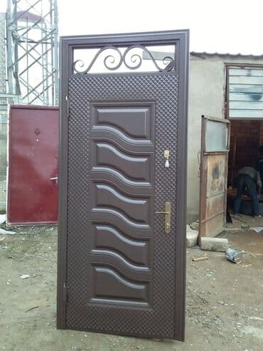 demir seyf qapılar: Seyf qapılar Münasib qapılar Dəmir qapı Ev qapıları Çöl qapısı — 4