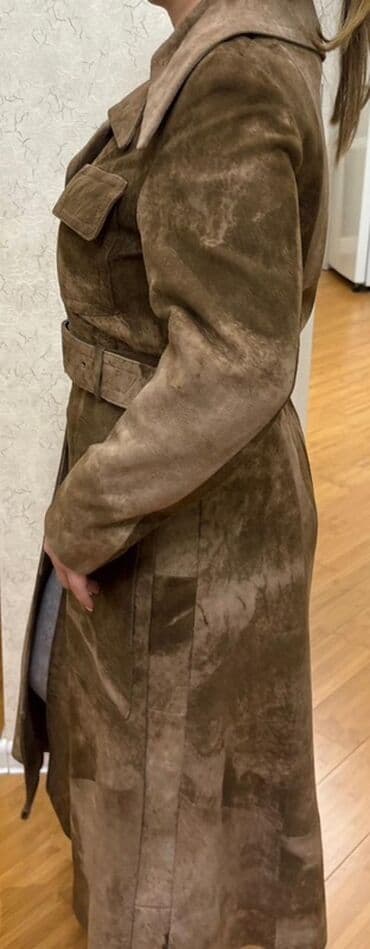 женские утепленные плащи: Qadın üçün süet trençkot - Material: yumşaq süet (nubuk effektli) — 12