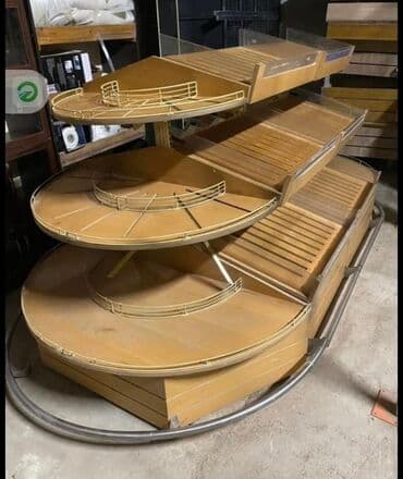 çörək vitrin: 🌙 *Nure* *Satılır – Meyvə vitrini* 💰 *Qiymət:* 650 AZN 📍 — 1