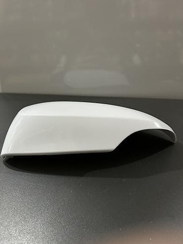 toyota prius güzgü: Toyota Aqua yan güzgü qapağı Toyota Aqua Güzgü qapağı Tayota Aqua — 4