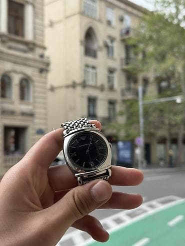 Qol saatı, Emporio Armani, rəng - Qara — 1