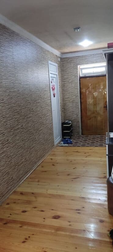 bakıda 1 otaqlı mənzillərin qiyməti: Qobu, 3 otaqlı, Köhnə tikili, 80 kv. m — 21