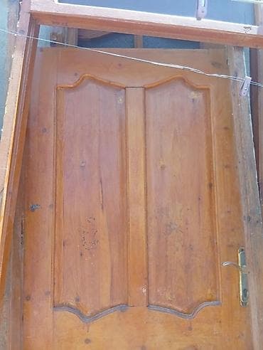 Taxta giriş qapısı dəsti - Material: təbii ağac, lak örtüklü - Rəng lalafo.az -da Taxta giriş qapısı dəsti - Material: təbii ağac, lak örtüklü - Rəng