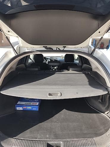 kia ceed motor: Kia cee’d SW (station wagon), gümüşü rəng. - Geniş və funksional — 9