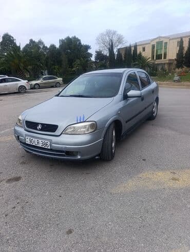 Opel Astra: 1.6 l | 1999 il 420000 km Hetçbek