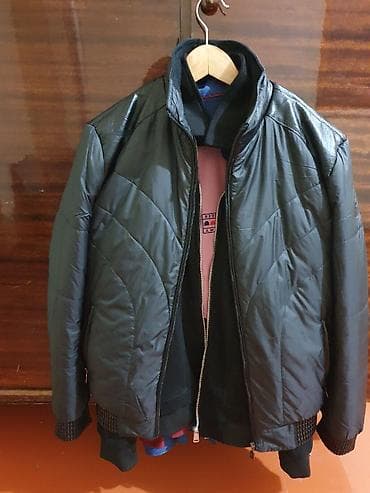 Qara rəngli kişilər üçün qışlıq kürkəli jaket - Stil: Bomber tipli