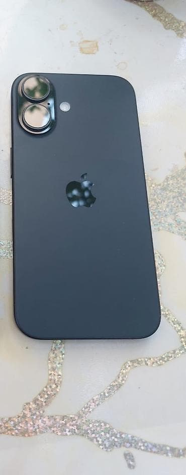 IPhone 16, 128 GB, Black Titanium — 4