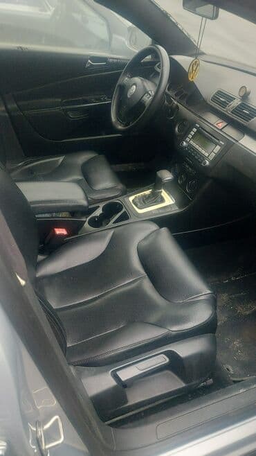 land rover satiş: Volkswagen Passat sedan - Korpus: gümüşü rəng, 4 qapı, arxa park — 3