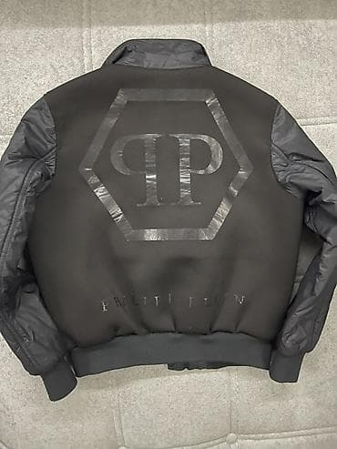 Bayram kostyumları: Philipp Plein Junior geyim dəsti - Qara bomber üslublu üst geyim: ön — 1