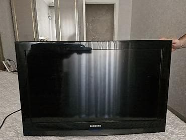televizo: Samsung LCD televizor - Ekran diaqonalı təxminən 26–32 düym — 1