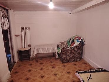 Аренда комнат: Kirayə verilir: sadə, mebellə təmin edilmiş otaq-studiya tipli yaşayış — 2