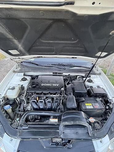 kia optima nece masindir: Hyundai Sonata: 2 l | 2009 il Sedan — 10