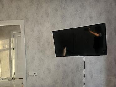 samsung 17: Televizor Samsung LED ekran 43" 4K (3840x2160) — 1