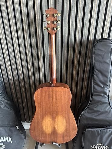 akustik gitara: Bromo akustik gitara – model BAR1H (Serial: 73240) - Korpus forması — 2
