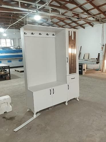 col qapi: 3 qapılı, Güzgülü, Ağ, Digər material, Açılan, Düz dolab — 1