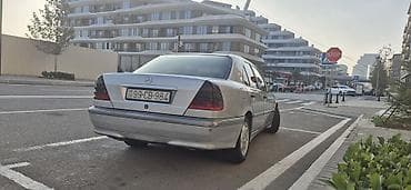 mersedes satilir: Mercedes-Benz C-Class: 2.2 l | 2000 il Sedan — 2