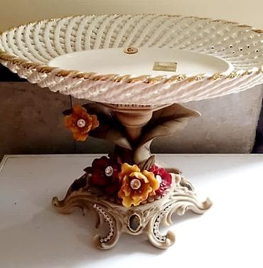 gul qablari satisi: Hamisi coox bahali mallardi.kocle elageder deyerinden 30-40% ucuzuna — 1