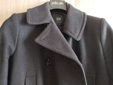 dublyonka satışı: GAP brendin paltosu satilir. Bu brend artiq Azerbaycanda yoxdur — 2