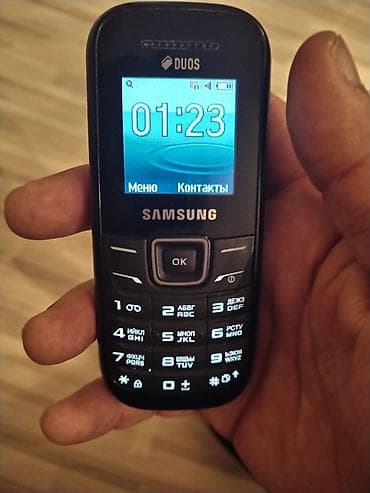 samsung köhnə model: Samsung B130, rəng - Qara, Düyməli — 2