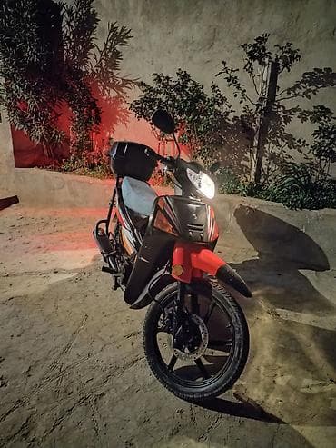 tekerler 13: Moped/motosiklet – şəhər içi və qısa məsafələr üçün praktiki model - — 2