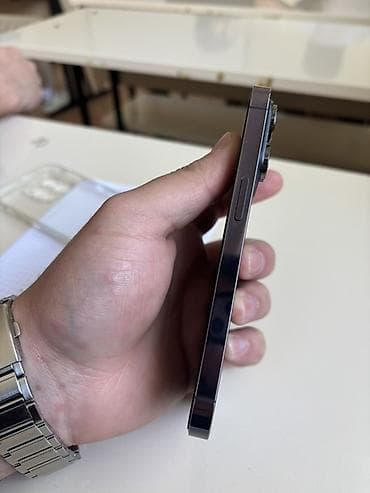 iphone 17 sade: IPhone 14 Pro, Deep Purple — 4