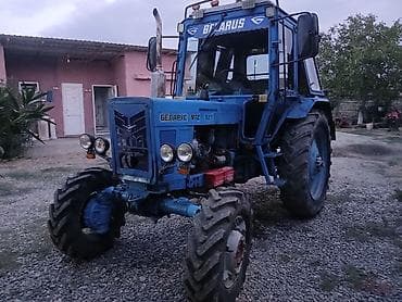 avtomobil kompressorları: Belarus MTZ 82.1 traktor. Model üzərində “Беларус MTZ 82.1” nişanı — 7