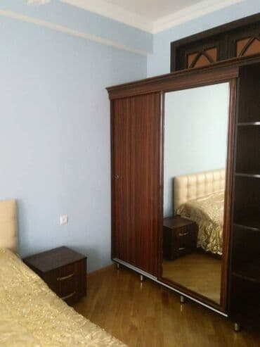 yeni yasamalda kiraye ev: Yasamalda melisada 10 mertebeli binanın 6-ci mərtəbəsində yerləşən — 5