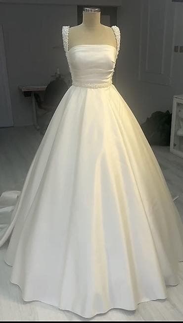 Gəlinlik – klassik “ball gown” siluetli, atlas parça. - Rəng: İvori/ lalafo.az -da Gəlinlik – klassik “ball gown” siluetli, atlas parça. - Rəng: İvori/