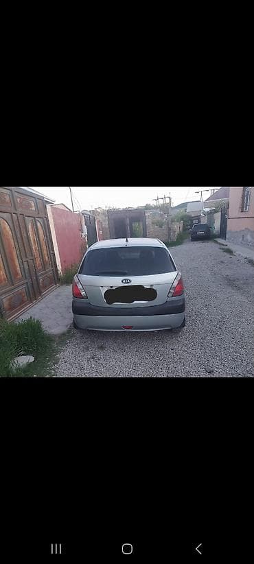 lada priora universal: Kia Rio: 1.5 l | 2007 il Hetçbek — 8