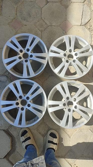 es traktor: Məhsul: 4 ədəd yüngül lehimli disk komplekti 16 Təsvir: - Rəng: gümüş — 1