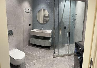 Mənzillər: İcarəyə verilir 3 otaqlı yeni tikili 113 m², Ağ şəhər q. Kateqoriya — 6